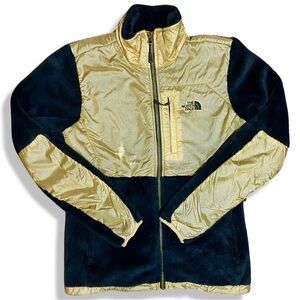 The North Face Denali Fleece SIZE: Women’s S